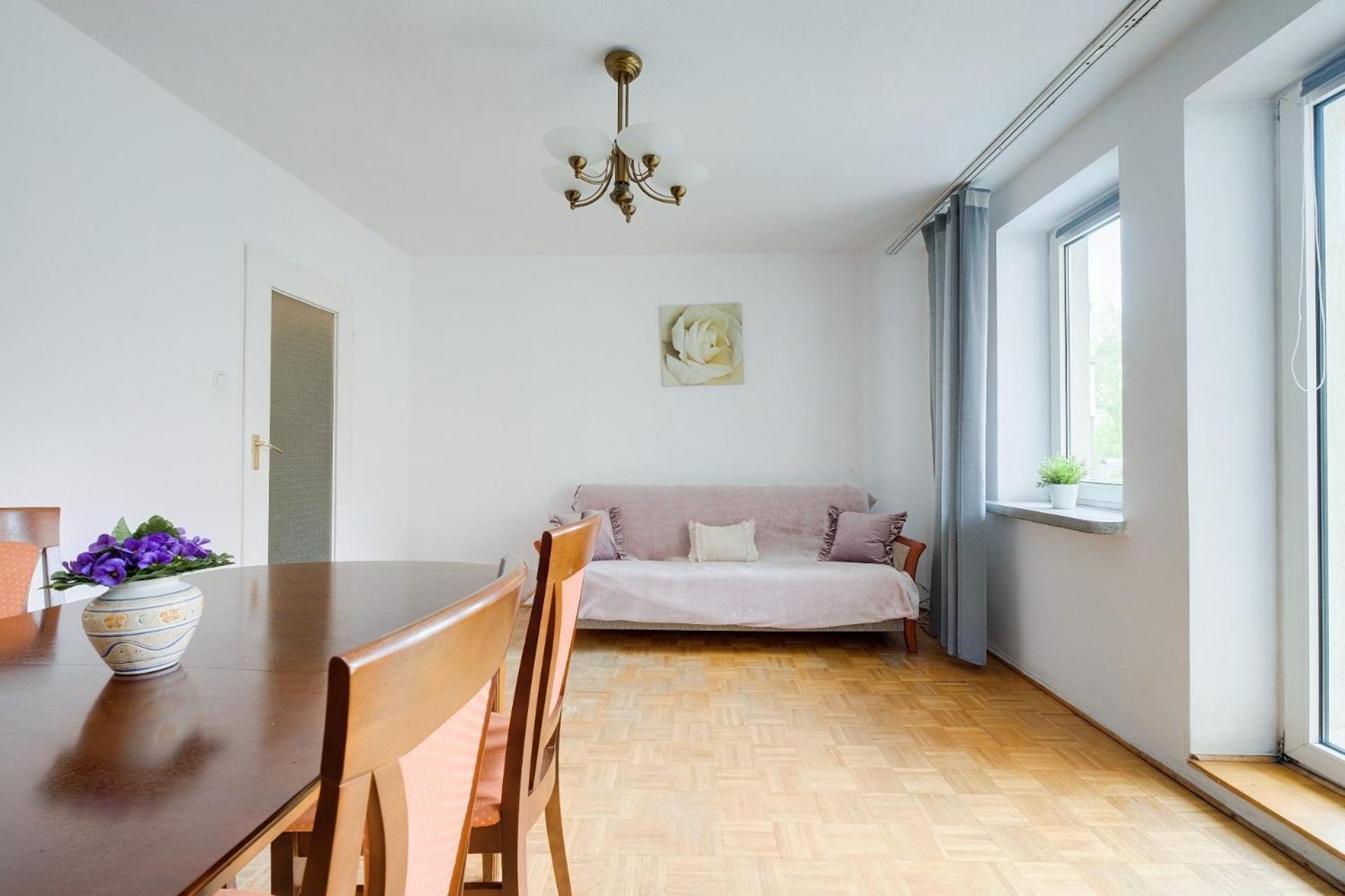 Spacious Apartment In Green Location Warsaw Exterior photo